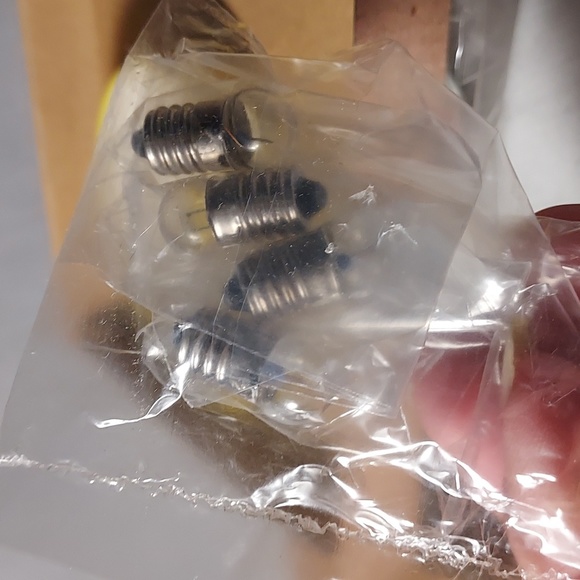 Vintage 2005 Avon Summer Delight Lanterns NEW In Original Box - Picture 6 of 7